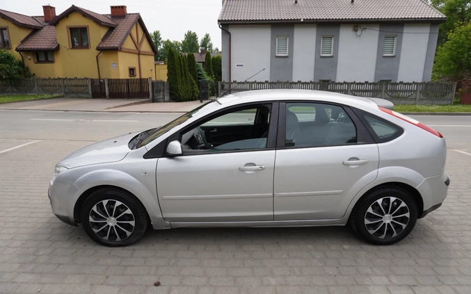 Ford Focus cena 5999 przebieg: 256000, rok produkcji 2007 z Katowice małe 667